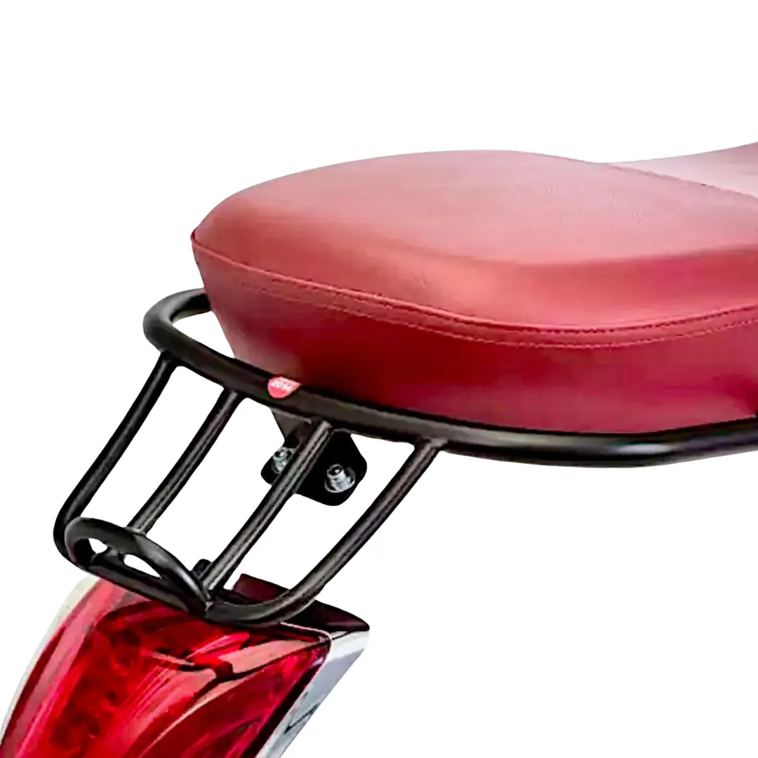 baga sau vespa sprint vespa primavera den topcom 2