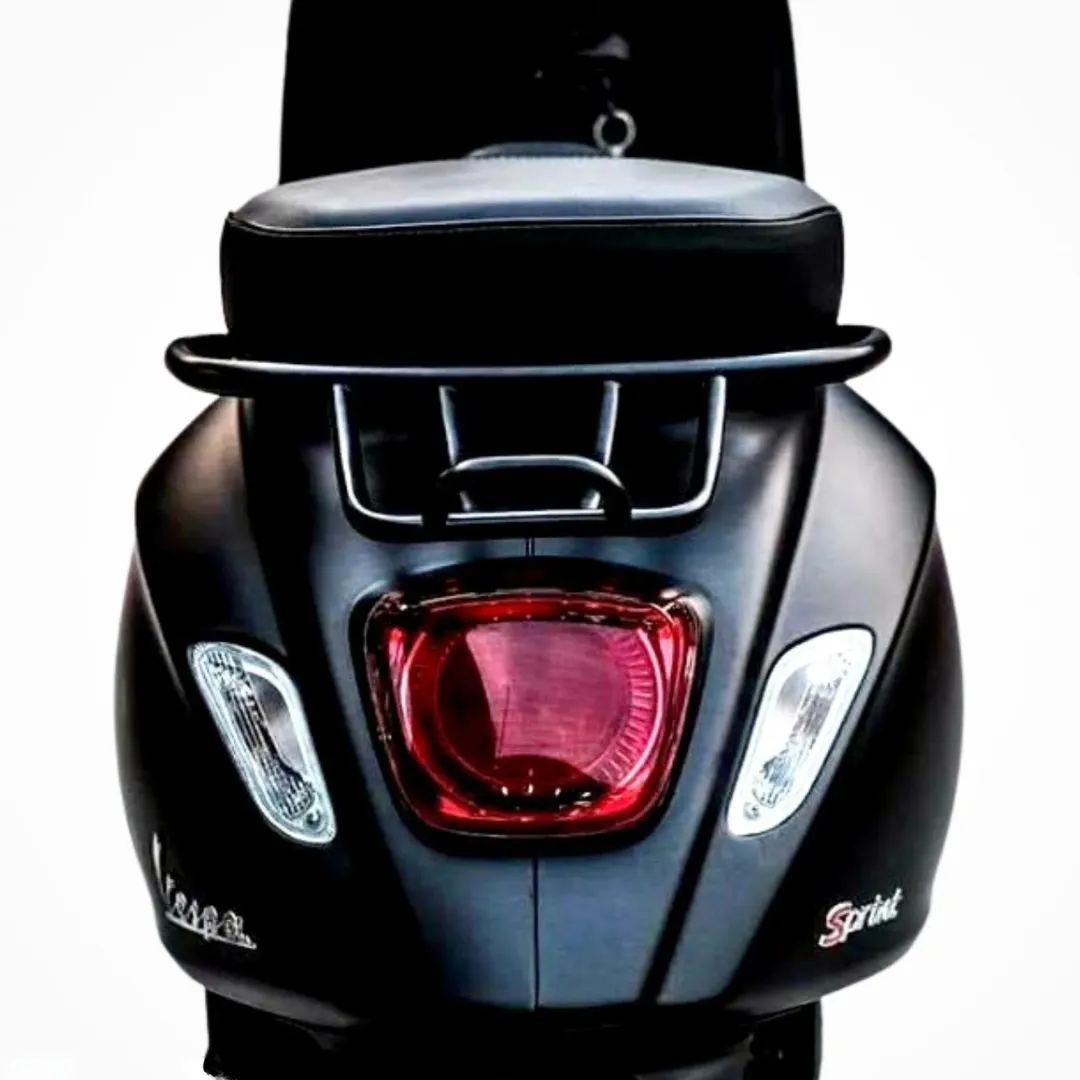 baga sau vespa sprint vespa primavera den topcom