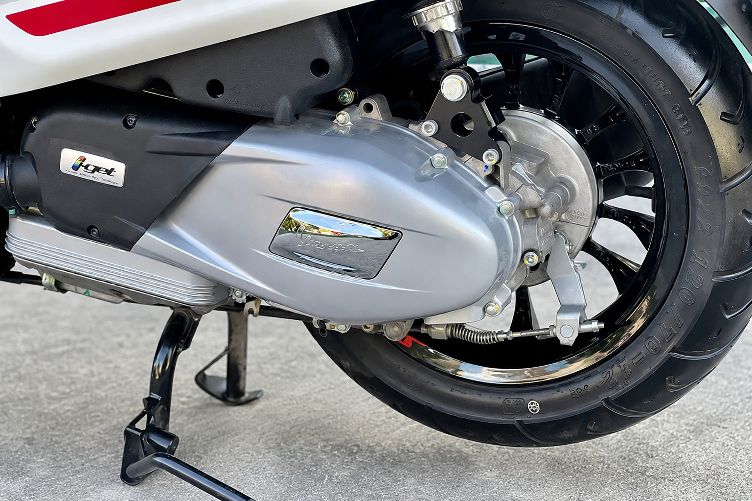 động cơ iget trên xe vespa
