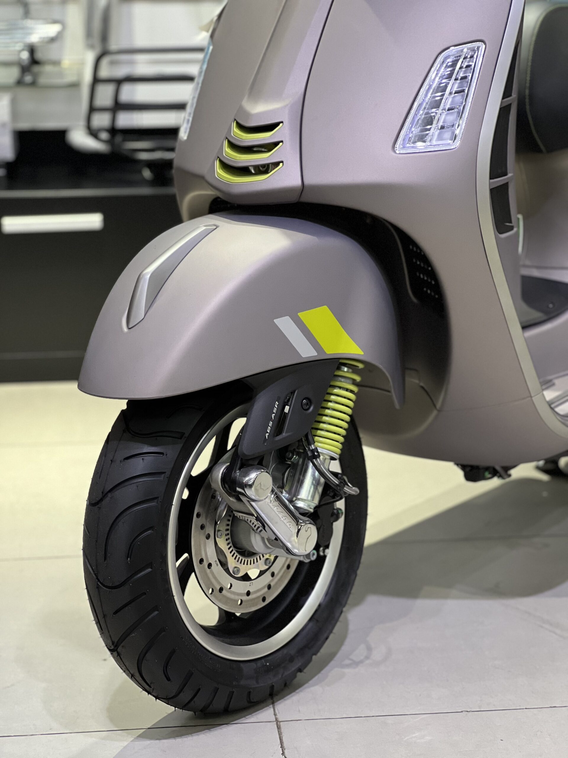 vespa gts 300 super tech